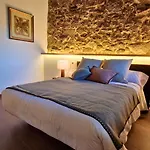 Yourhouse O Canton * Muinos (Ourense)
