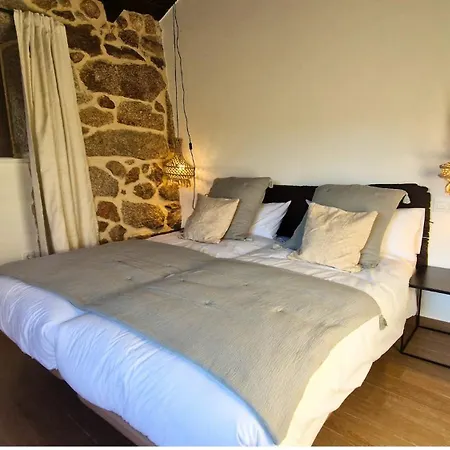 Yourhouse O Canton Villa Muinos (Ourense)
