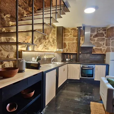 Villa Yourhouse O Canton Muinos (Ourense)