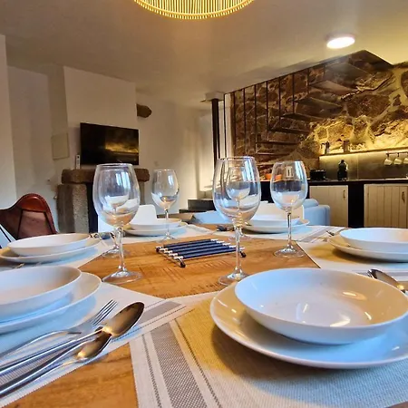 Yourhouse O Canton Muinos (Ourense)